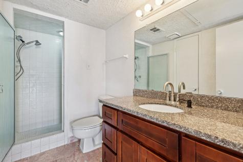 7700 Creekbend Drive 70 Houston TX 77071