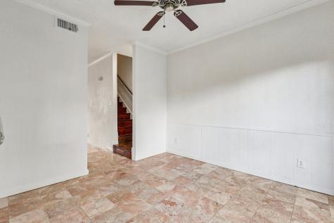 7700 Creekbend Drive 70 Houston TX 77071