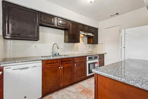 7700 Creekbend Drive 70 Houston TX 77071