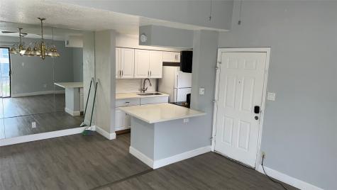 9550 Deering Drive 208 Houston TX 77036