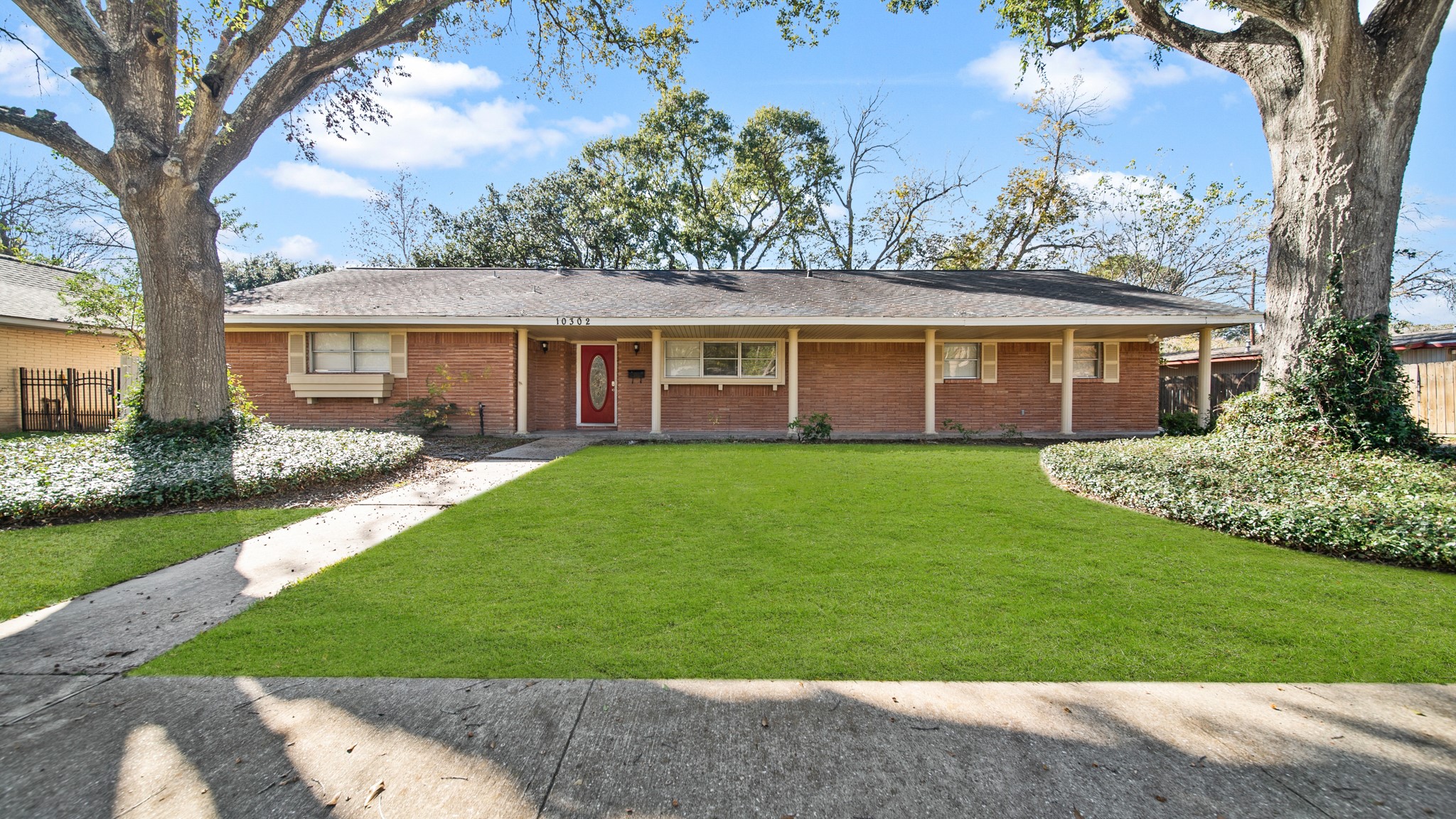 10302 Carlow Lane La Porte TX 77571