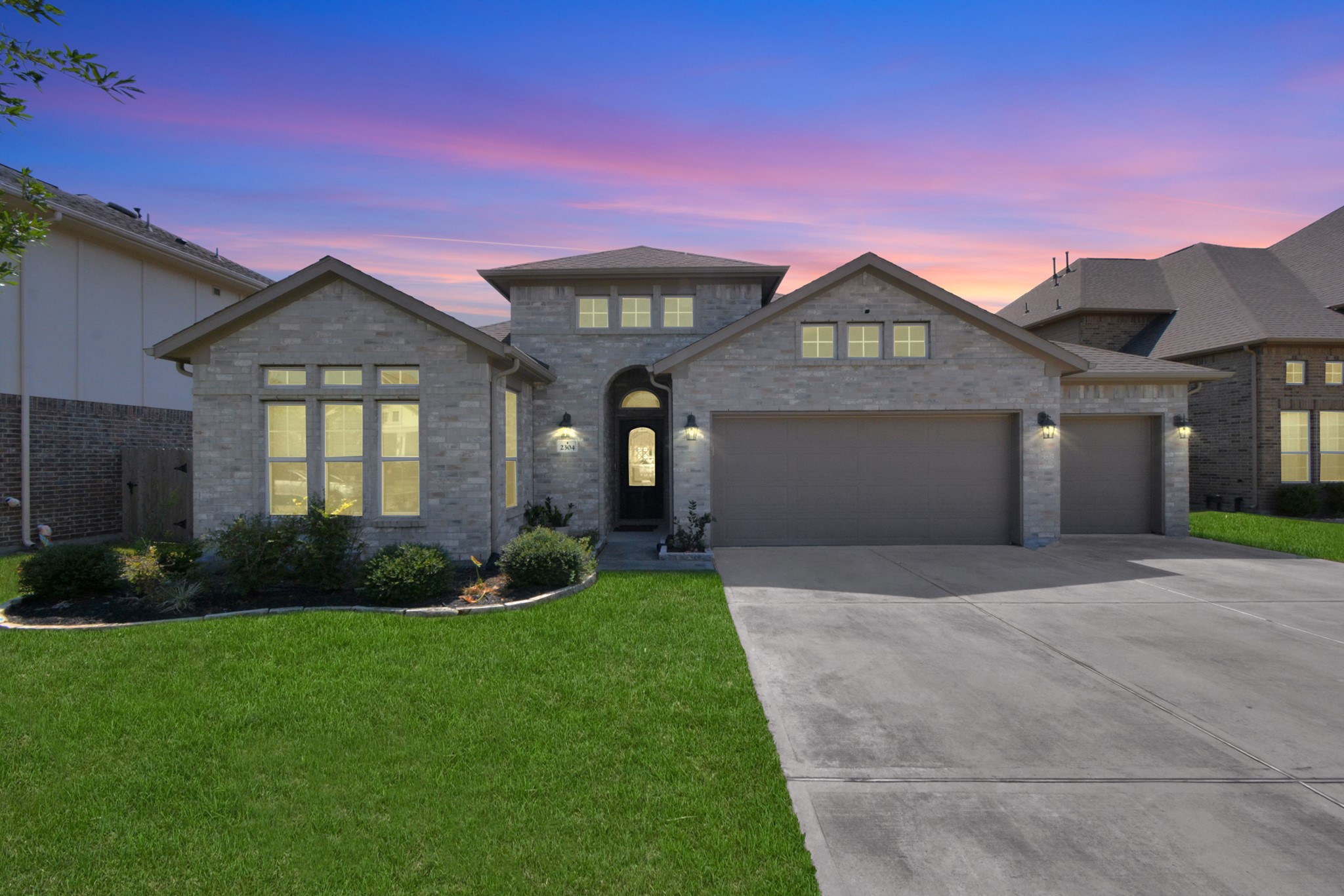 2304 Tobarra Lane League City TX 77573