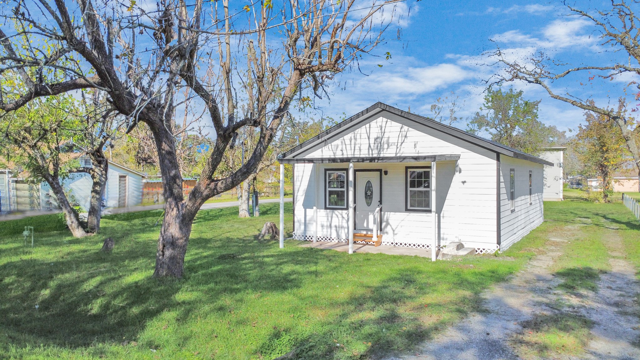 614 Koym Street East Bernard TX 77435
