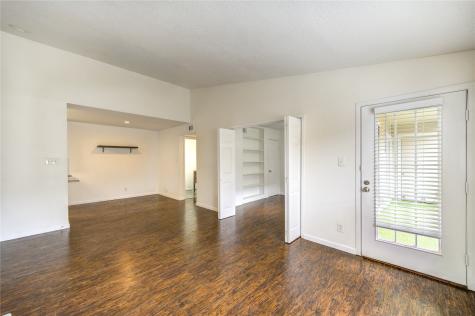2120 Wilcrest Drive 226 Houston TX 77042