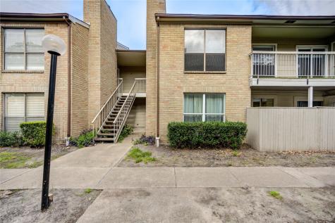 2120 Wilcrest Drive 226 Houston TX 77042