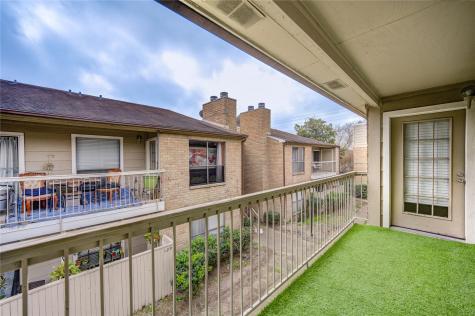 2120 Wilcrest Drive 226 Houston TX 77042