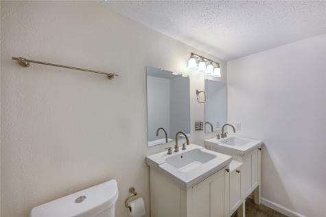 2120 Wilcrest Drive 226 Houston TX 77042