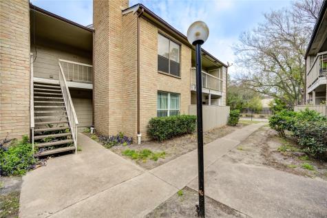 2120 Wilcrest Drive 226 Houston TX 77042