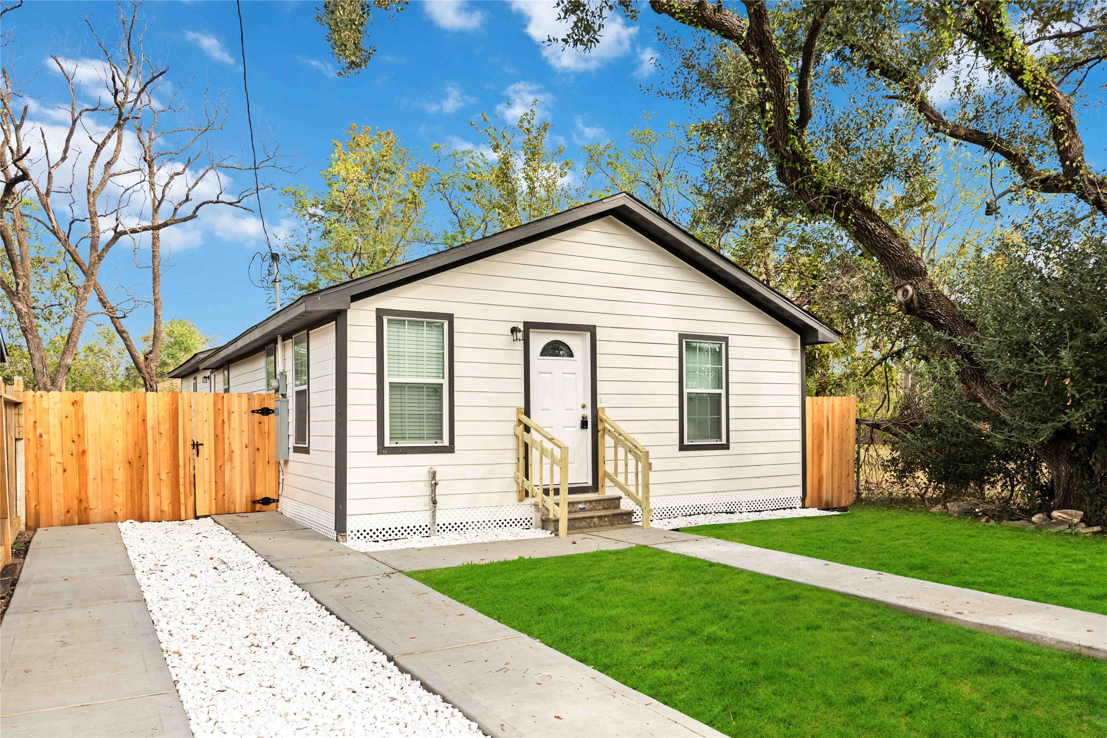 7921 Little Street Houston TX 77028