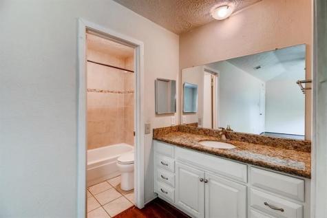 215 Redbud Circle League City TX 77573