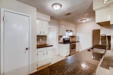 215 Redbud Circle League City TX 77573