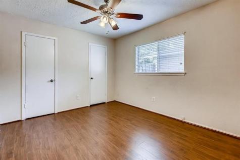 215 Redbud Circle League City TX 77573