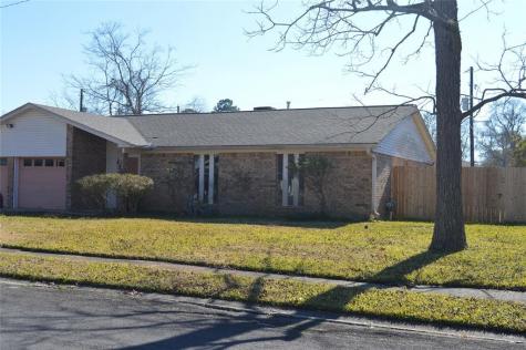 211 Valley Drive Liberty TX 77575