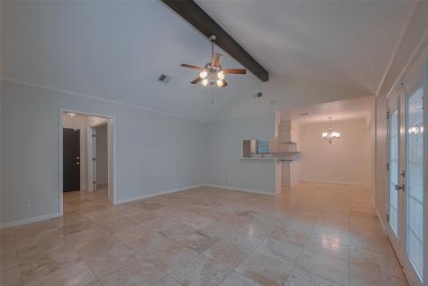 2002 Yorktown Court N League City TX 77573