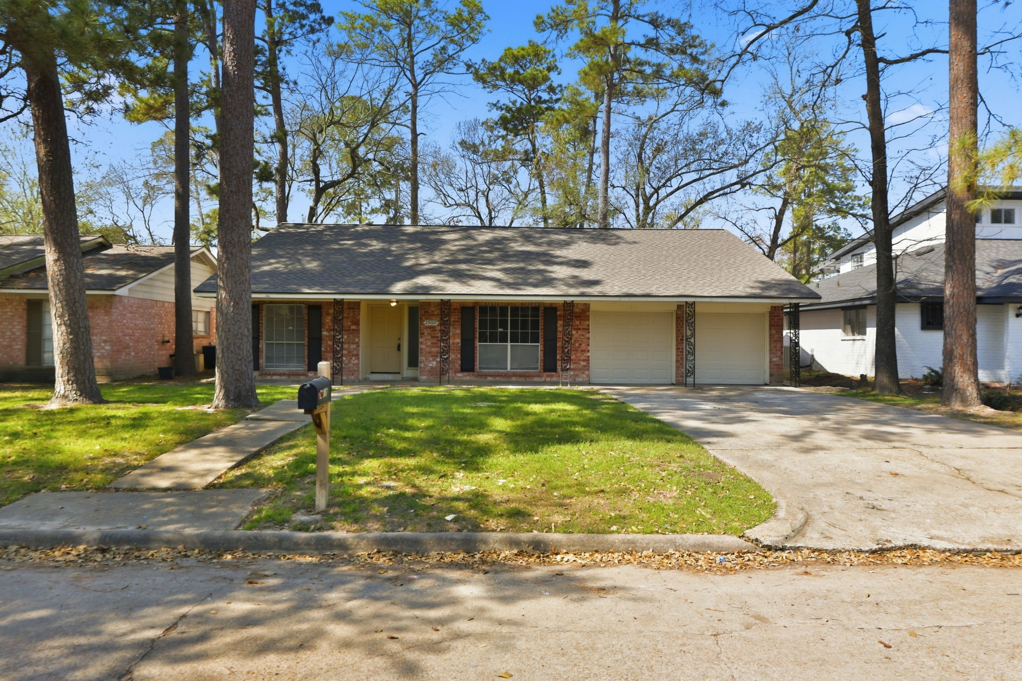 23007 Whispering Willow Drive Spring TX 77373