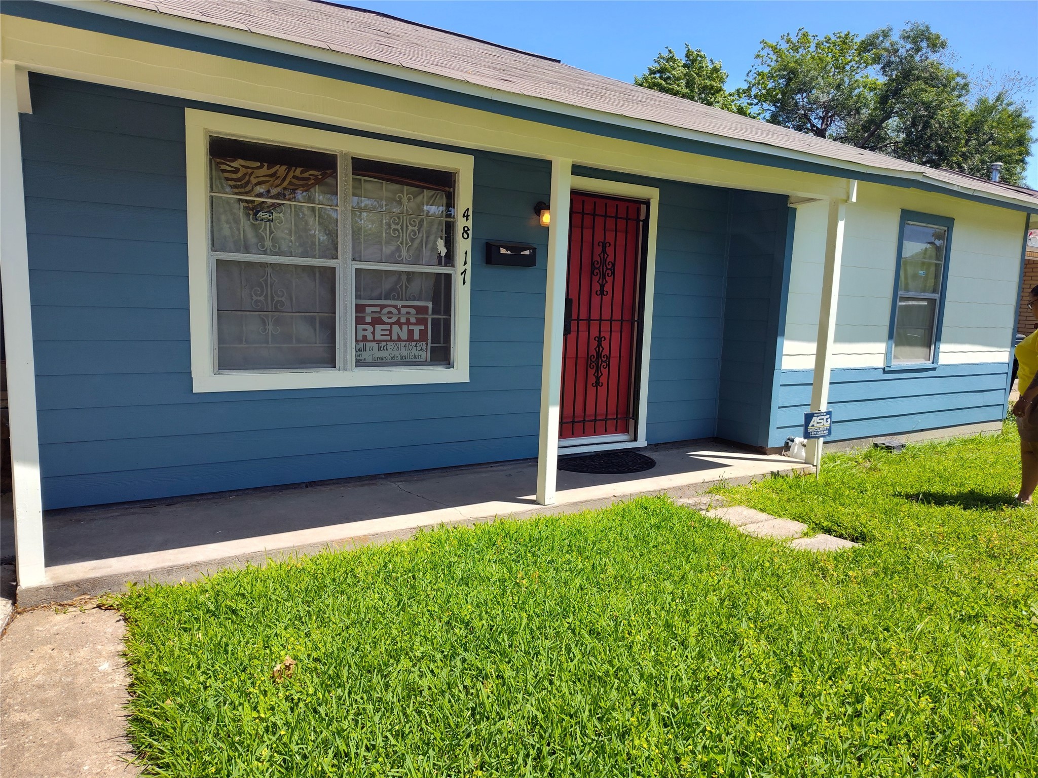 4817 Maggie Street Houston TX 77033