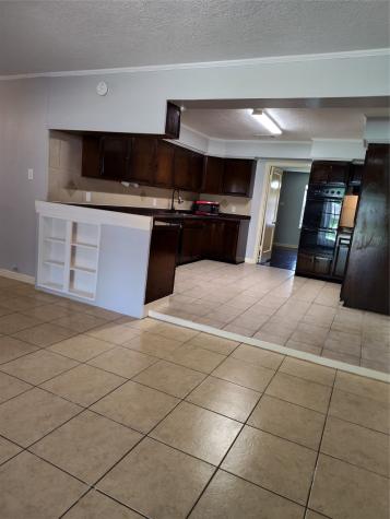 4817 Maggie Street Houston TX 77033