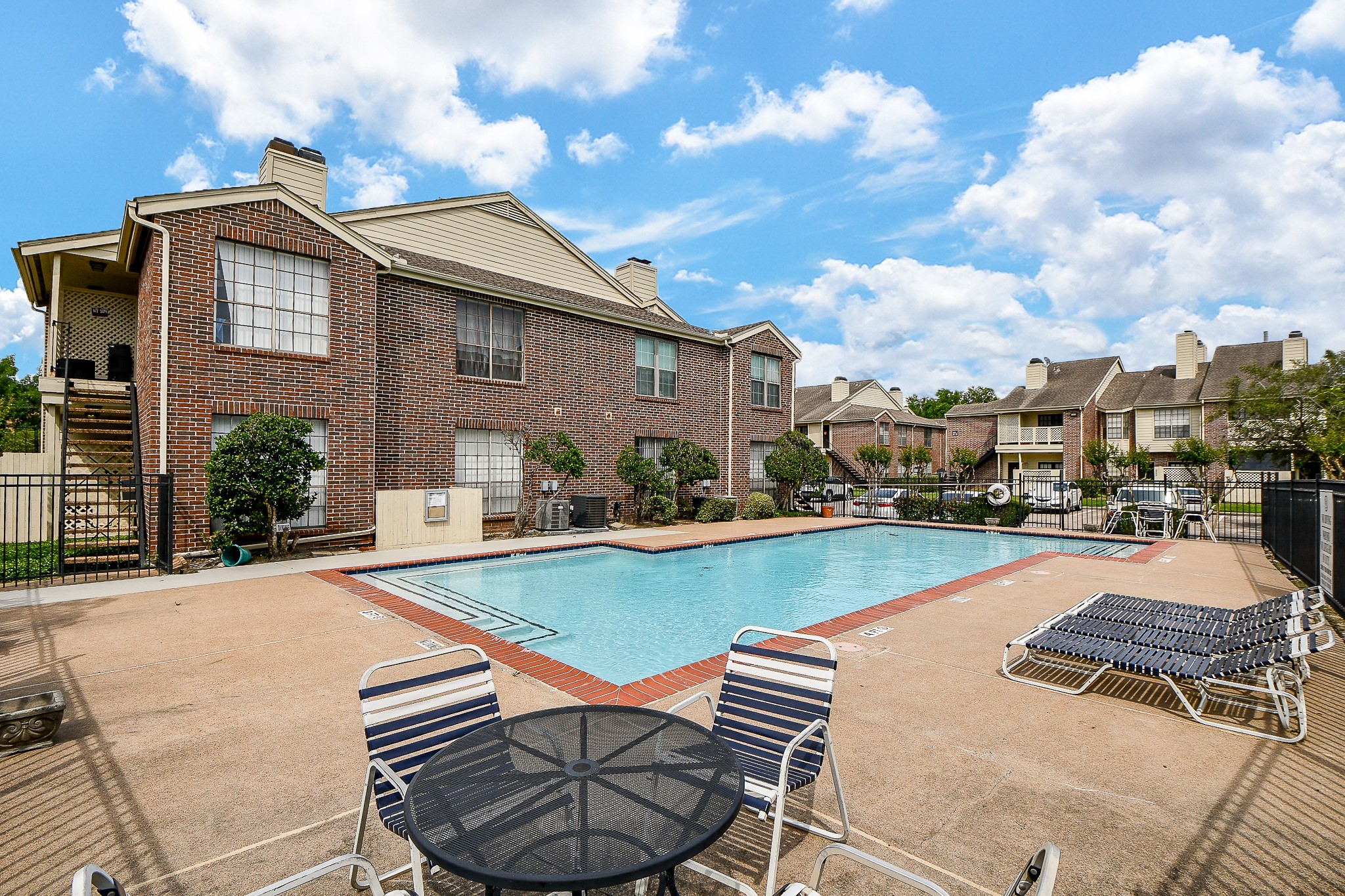 2121 El Paseo Street 1805 Houston TX 77054