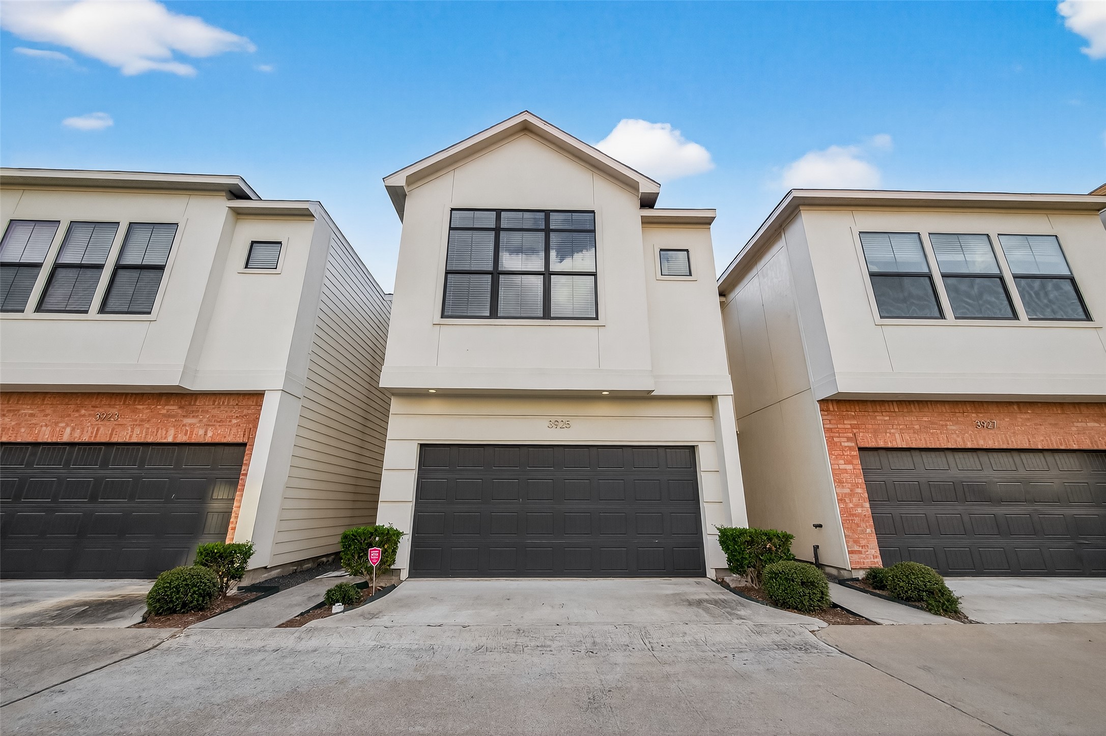 3925 Tulane Oak Drive Houston TX 77018