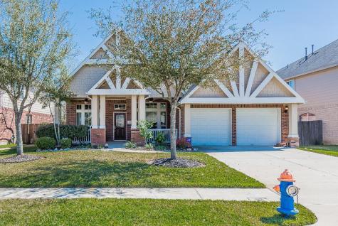 2315 Shadow Falls Lane Pearland TX 77584