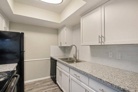 1212 Hampshire Lane 209-1 Richardson TX 75080