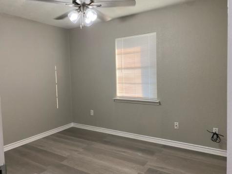 212 S 5th Street Nederland TX 77627