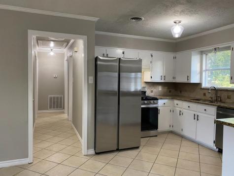 212 S 5th Street Nederland TX 77627