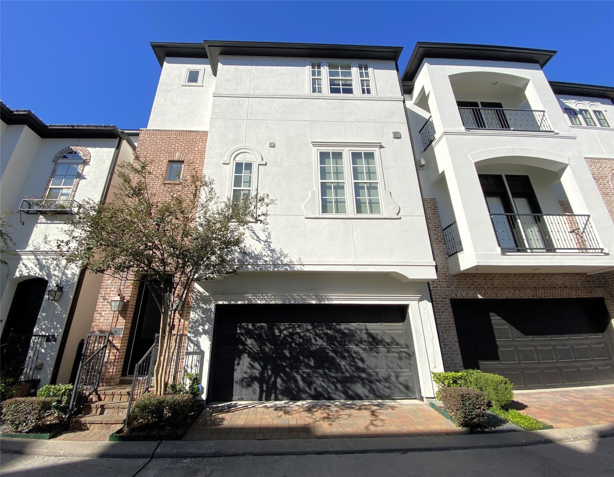 2711 Cohn Arbor Lane Houston TX 77007