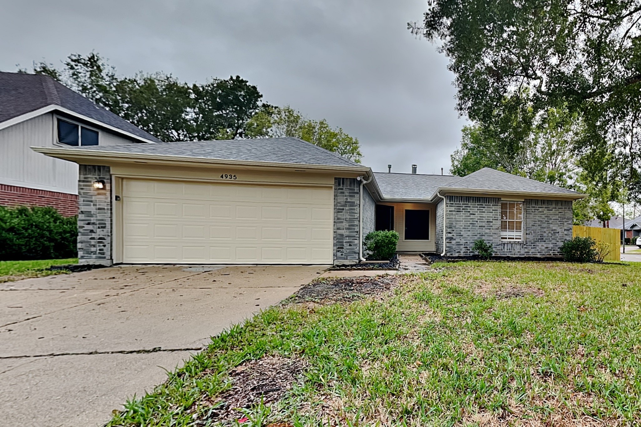 4935 Pecan Grove Drive Pearland TX 77584