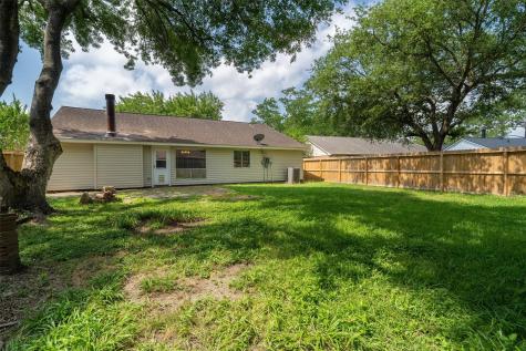 2790 Wood Hollow Drive League City TX 77573
