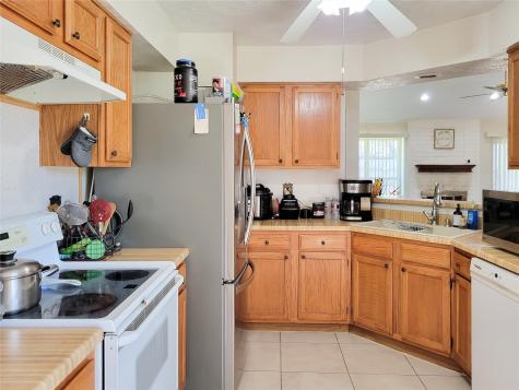 2638 Village Oak Drive Katy TX 77493