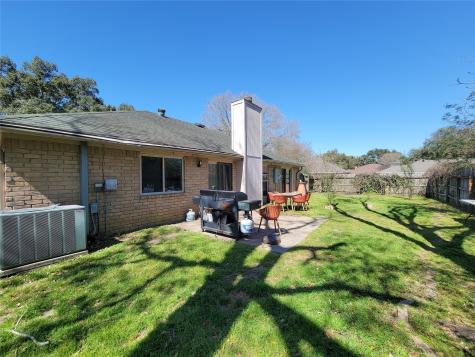 2638 Village Oak Drive Katy TX 77493