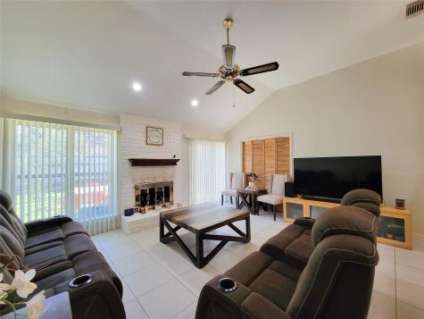 2638 Village Oak Drive Katy TX 77493