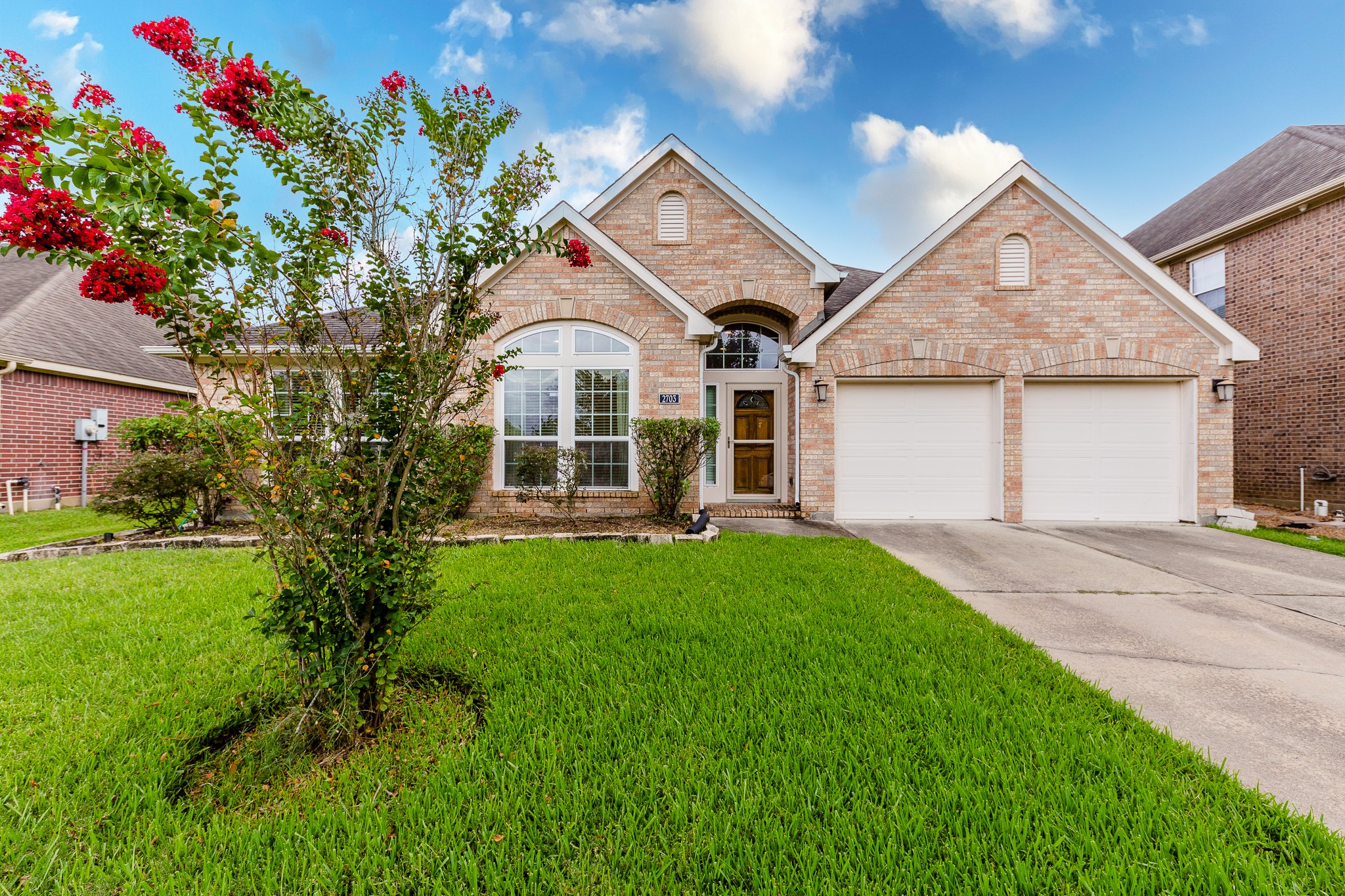 2703 Wild Lilac Drive Pearland TX 77584