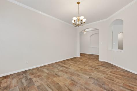 78 S Archwyck Circle Houston TX 77382