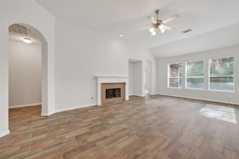 78 S Archwyck Circle Houston TX 77382