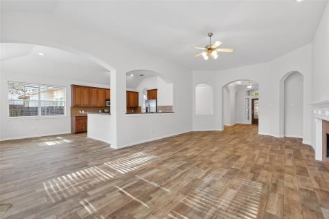 78 S Archwyck Circle Houston TX 77382