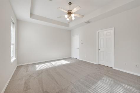 78 S Archwyck Circle Houston TX 77382