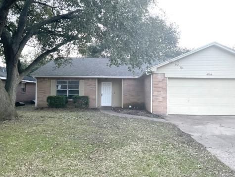 4704 Woodway Avenue Rosenberg TX 77471