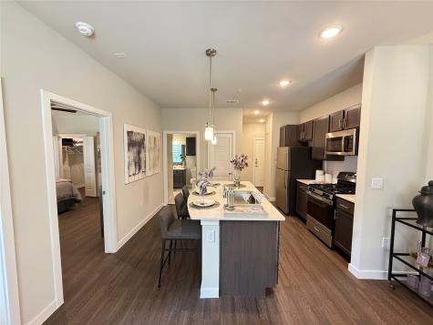 2102 Antoine Drive A2.3314 Houston TX 77055