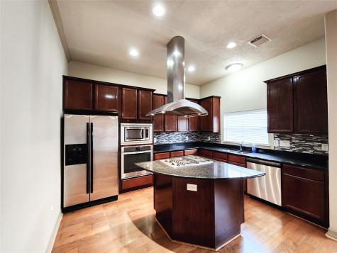 910 Mckinney Park Lane Houston TX 77003