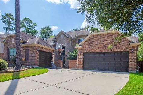 22 S Oriel Oaks Circle Spring TX 77382