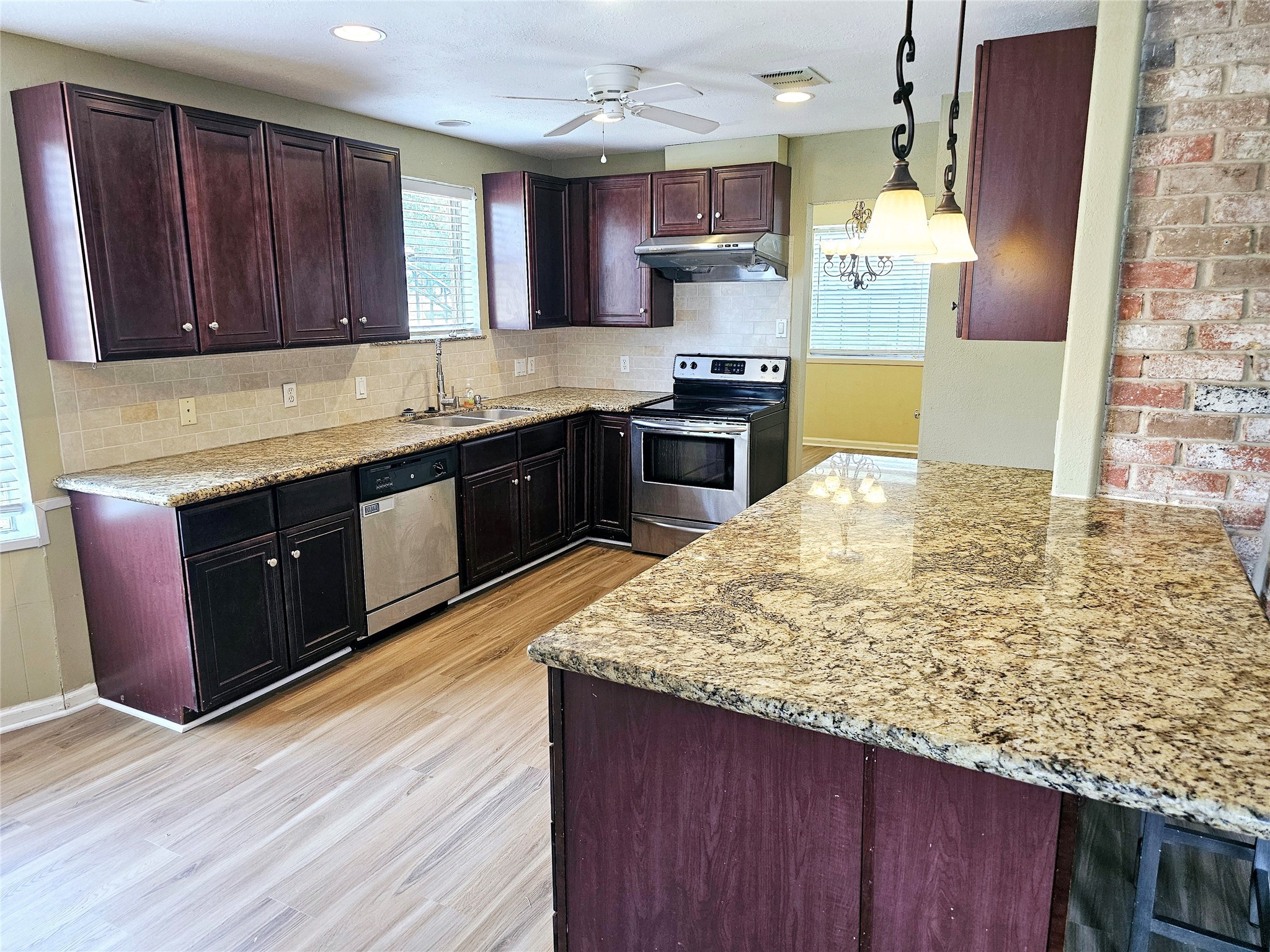 12319 Alston Drive Meadows Place TX 77477
