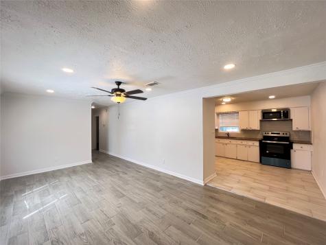 7337 Orville Street B Houston TX 77028
