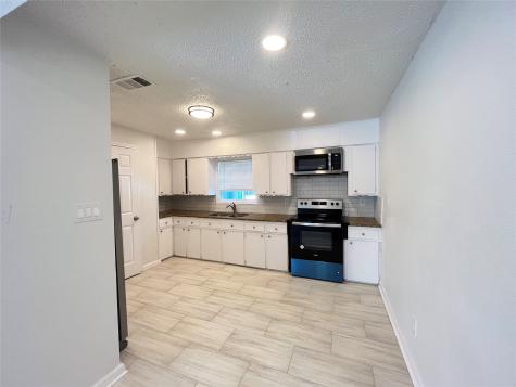 7337 Orville Street B Houston TX 77028