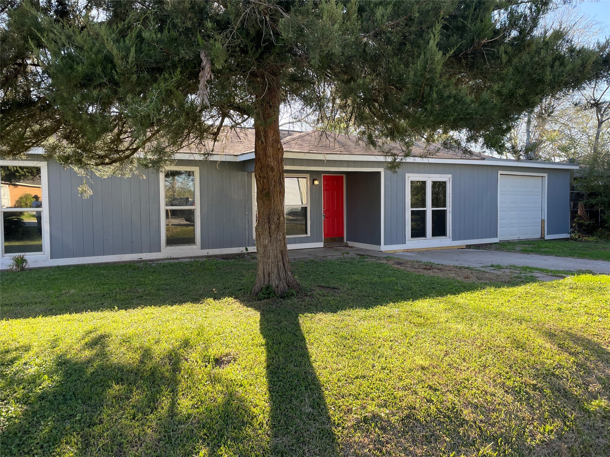 3102 George Street Bacliff TX 77518