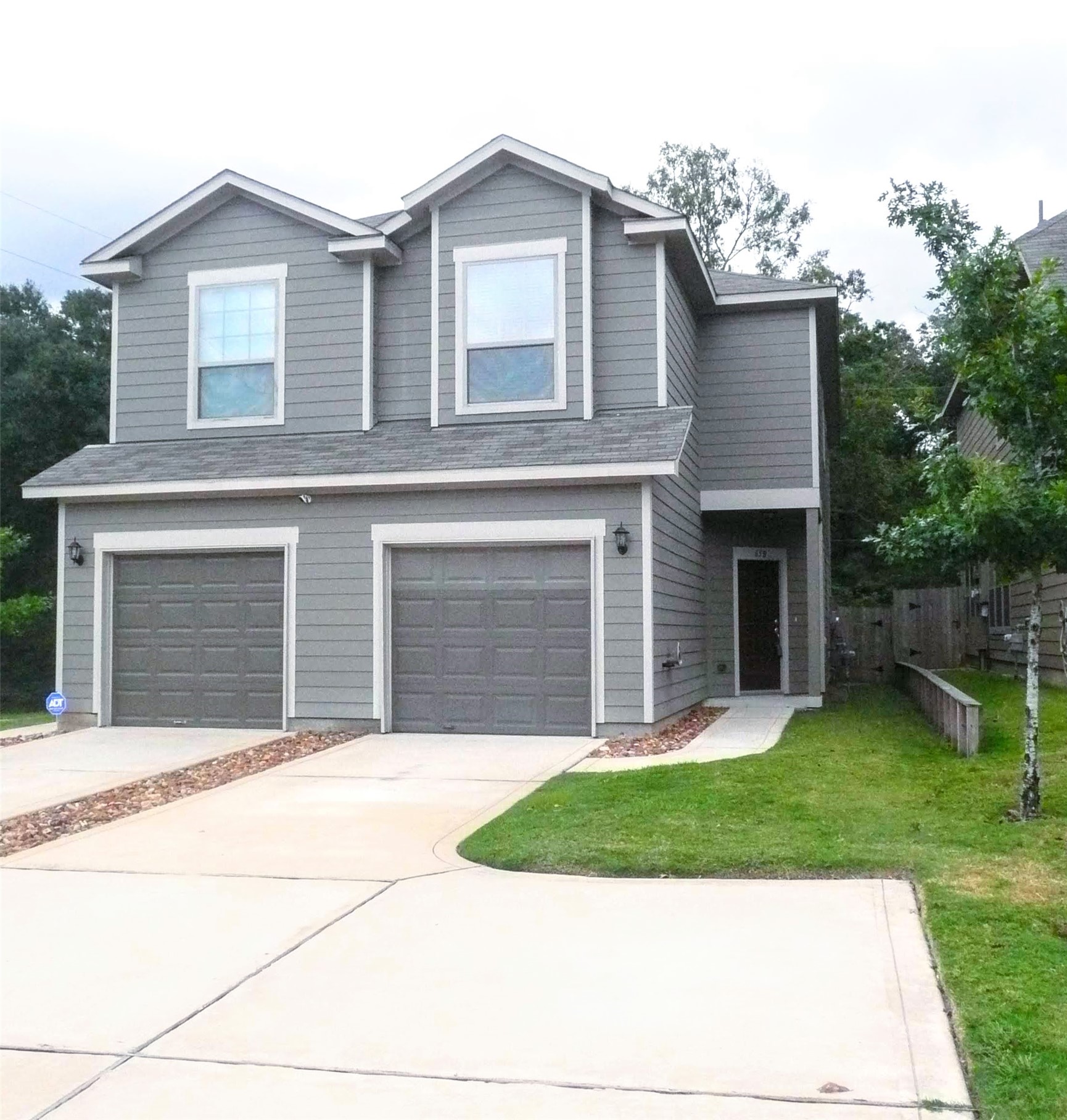 32 Woodland Hills Drive B Conroe TX 77303