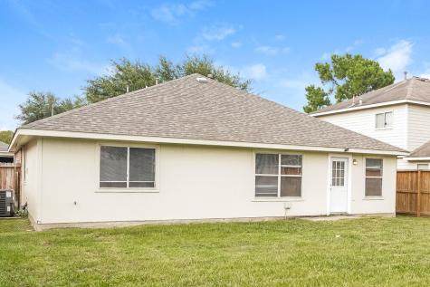 710 Danbury Park Lane Houston TX 77073