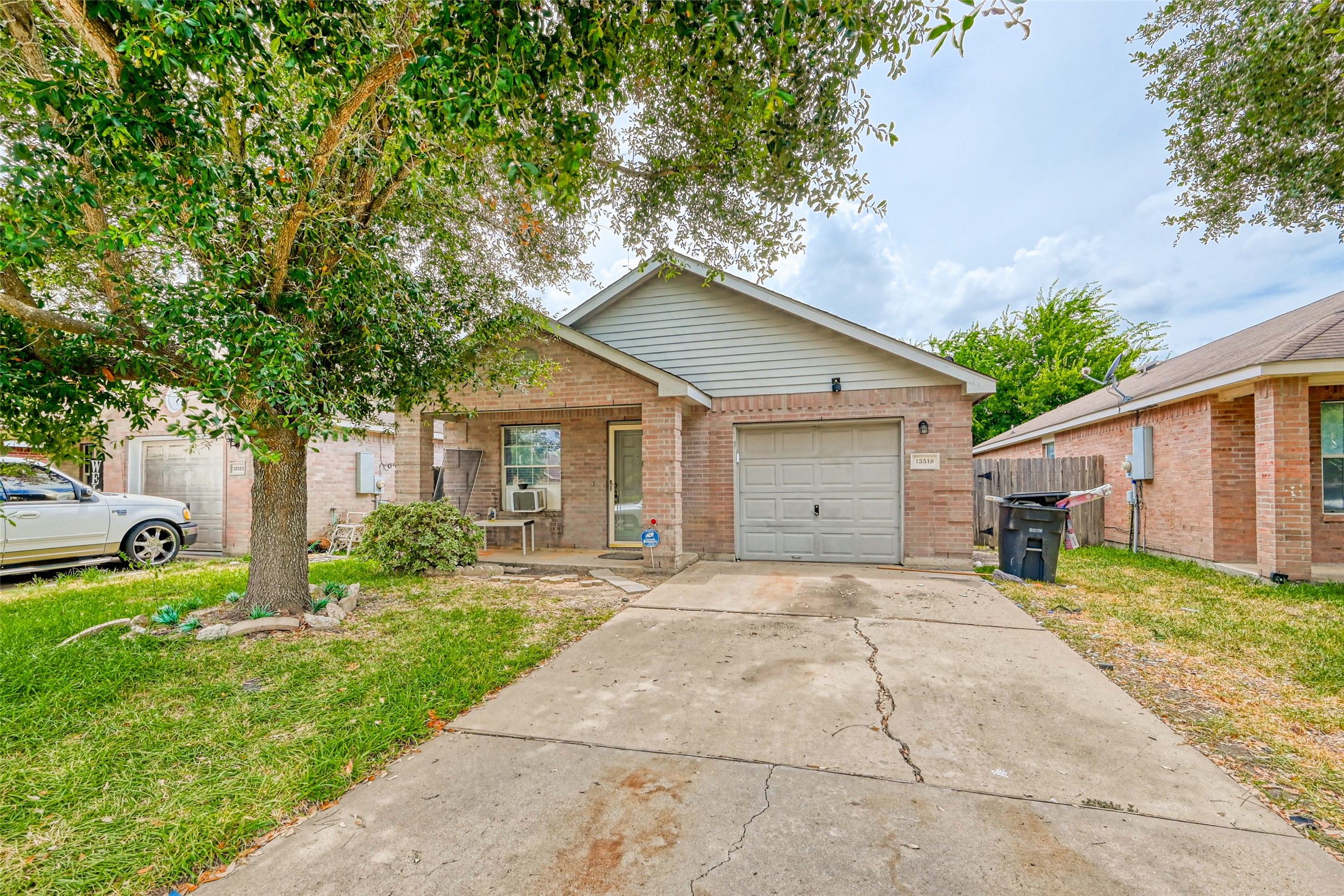 13518 Woodring Court Houston TX 77045