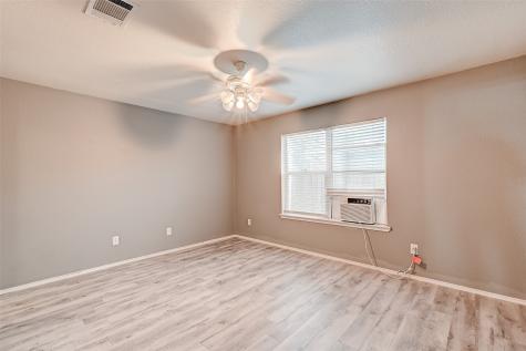 13518 Woodring Court Houston TX 77045